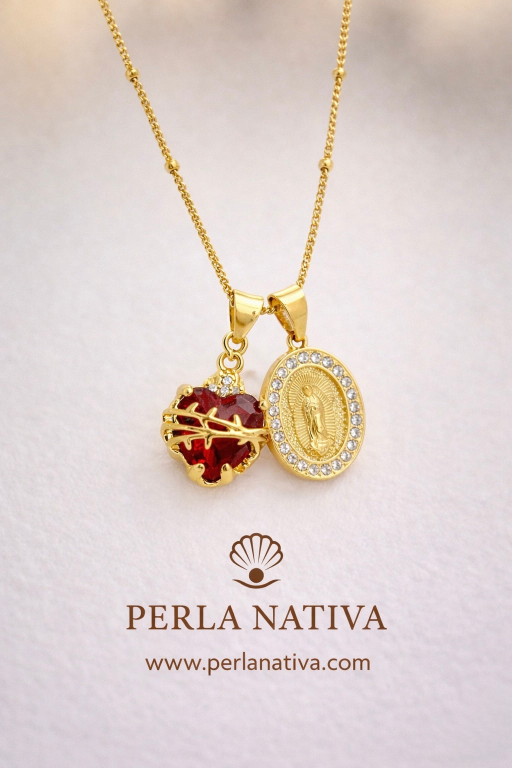 Pre-Venta Sagrado Corazón y Virgen con Zirconias 3 en 1. Se estará enviando a partir del 10 de enero 2026