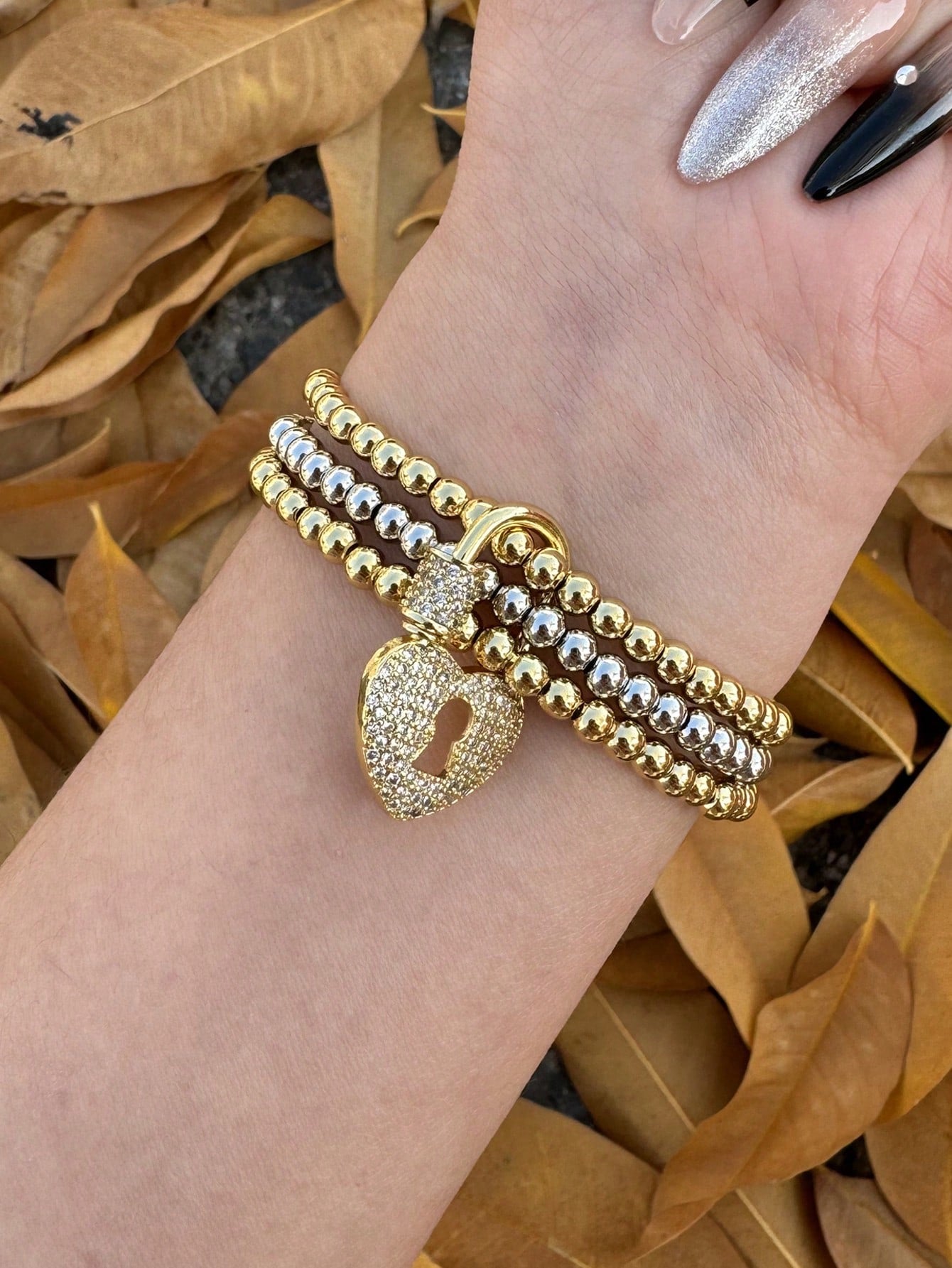 Entrelazadas Bracelets