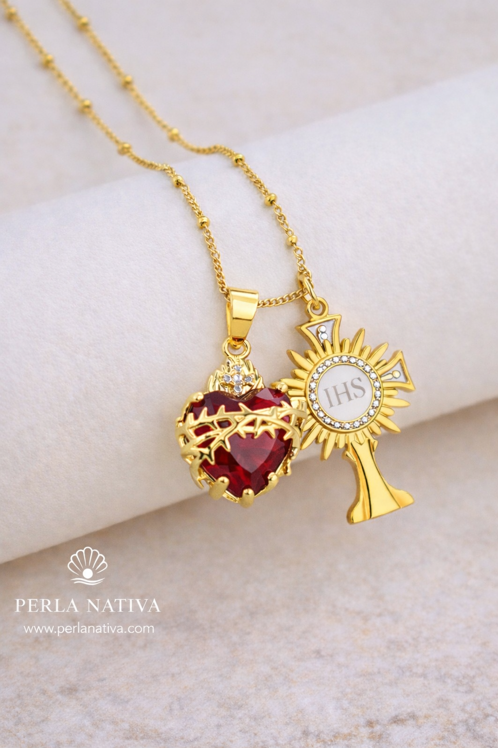 Collar Réplica Custodia y Sagrado Corazón