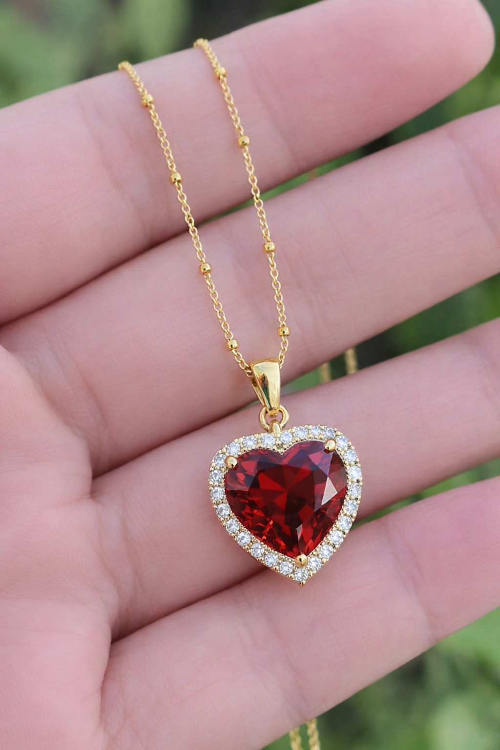 Pre-Venta Corazón Zirconia San Valentín. Se estará enviando a partir del 10 de enero 2026