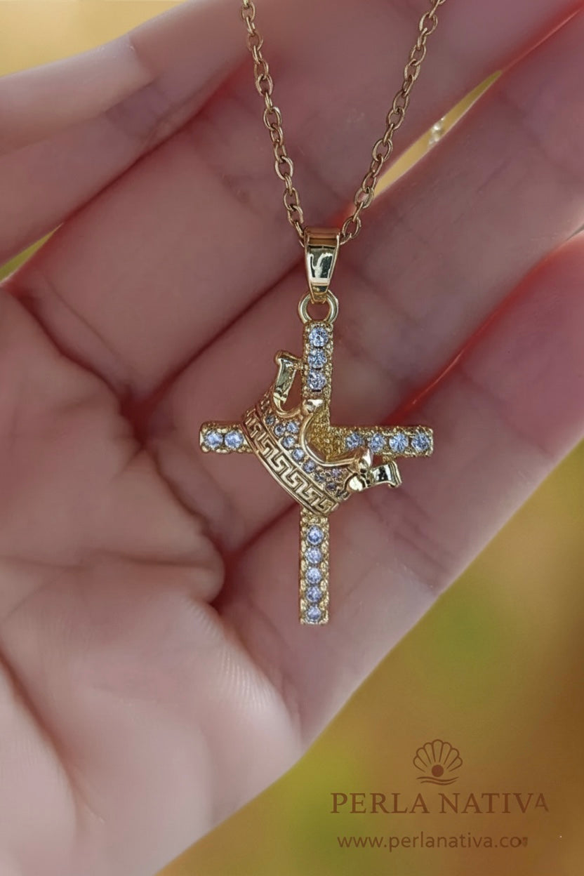 Crucifijo y Corona Rey con Zirconias