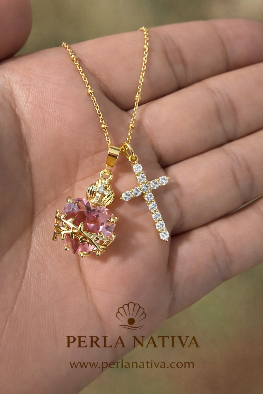 Cruz Zirconia y Sagrado Corazón Rosado.